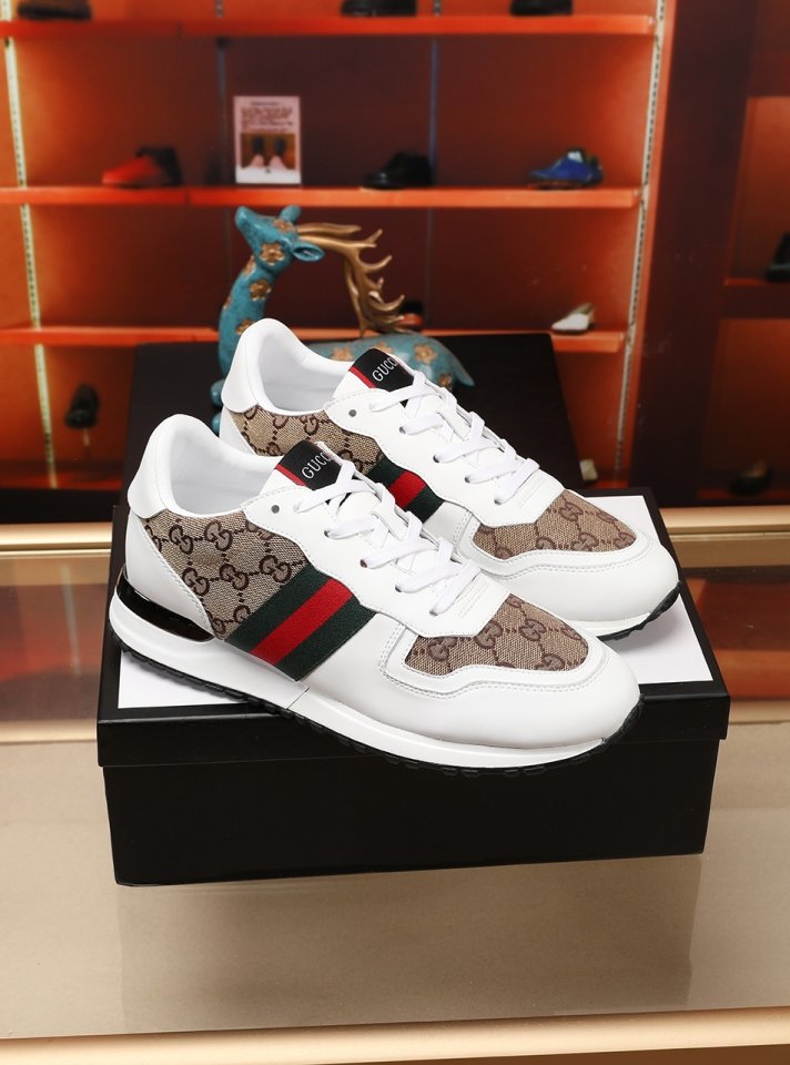 구찌 남성 스니커즈