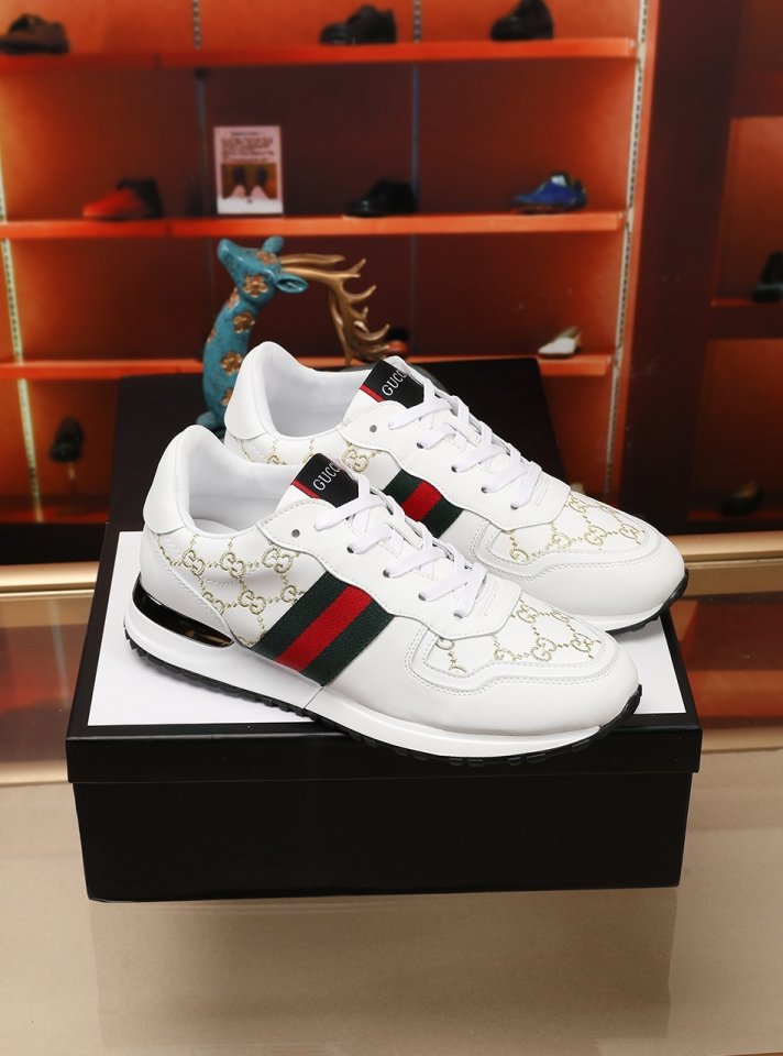 구찌 남성 스니커즈