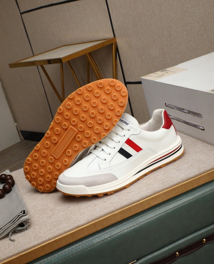 톰브라운 남성 스니커즈