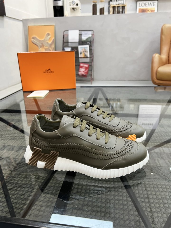 에르메스 남성 스니커즈