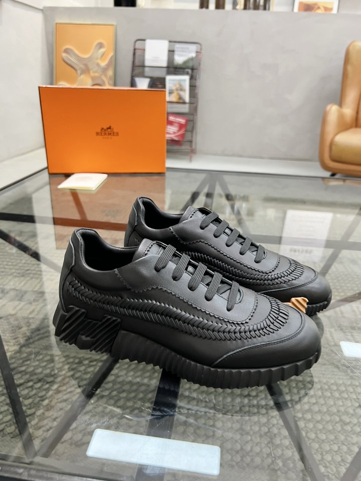 에르메스 남성 스니커즈
