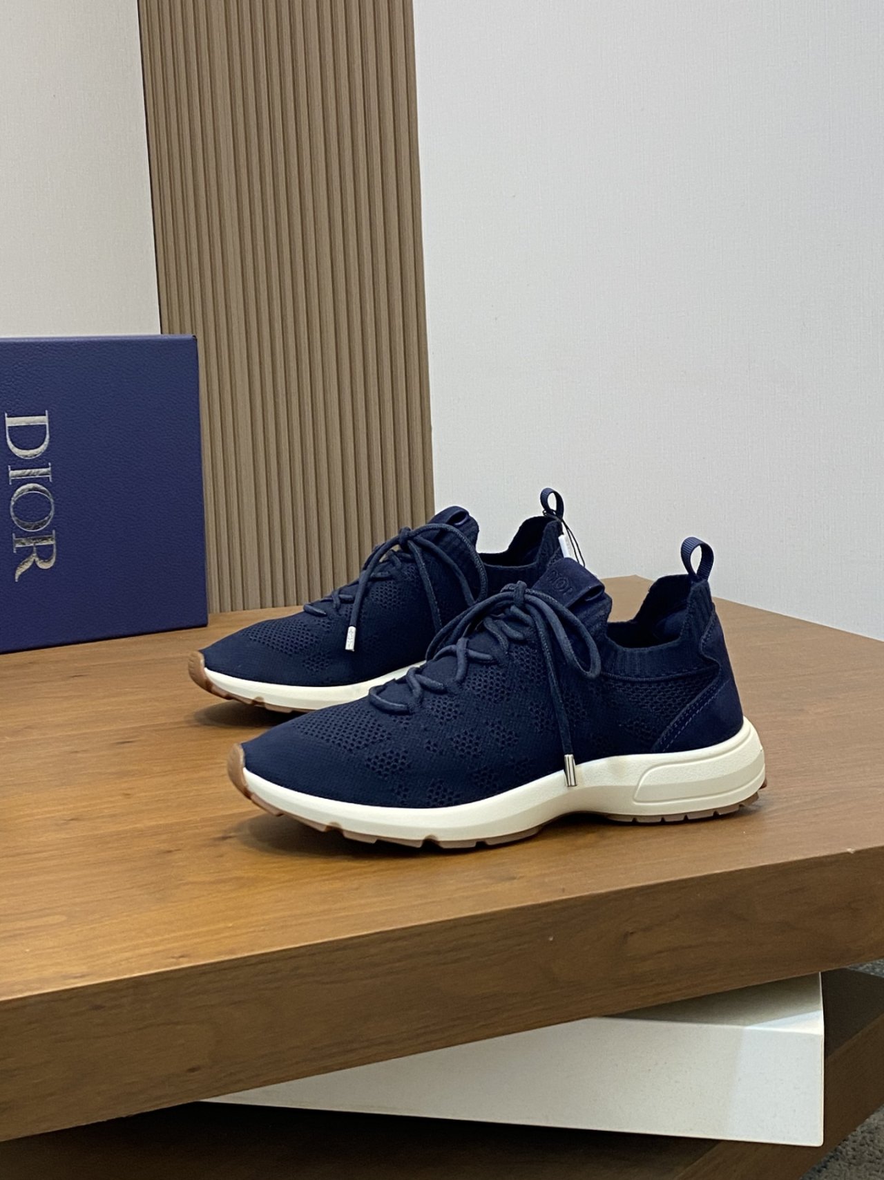 디올 남성 스니커즈