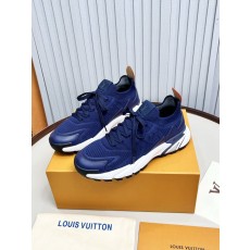 루이비통 러너 타틱 남성 스니커즈