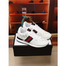 구찌 남성 스니커즈