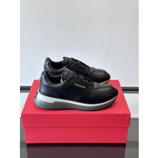 페라가모 남성 스니커즈