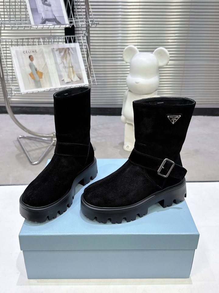 프라다 여성 숏부츠