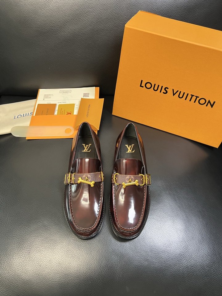 루이비통 남성 가죽 슈즈