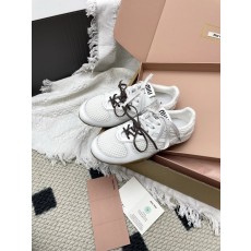 여성 미우미우 통기성 메쉬 복고 스니커즈 (독일군)