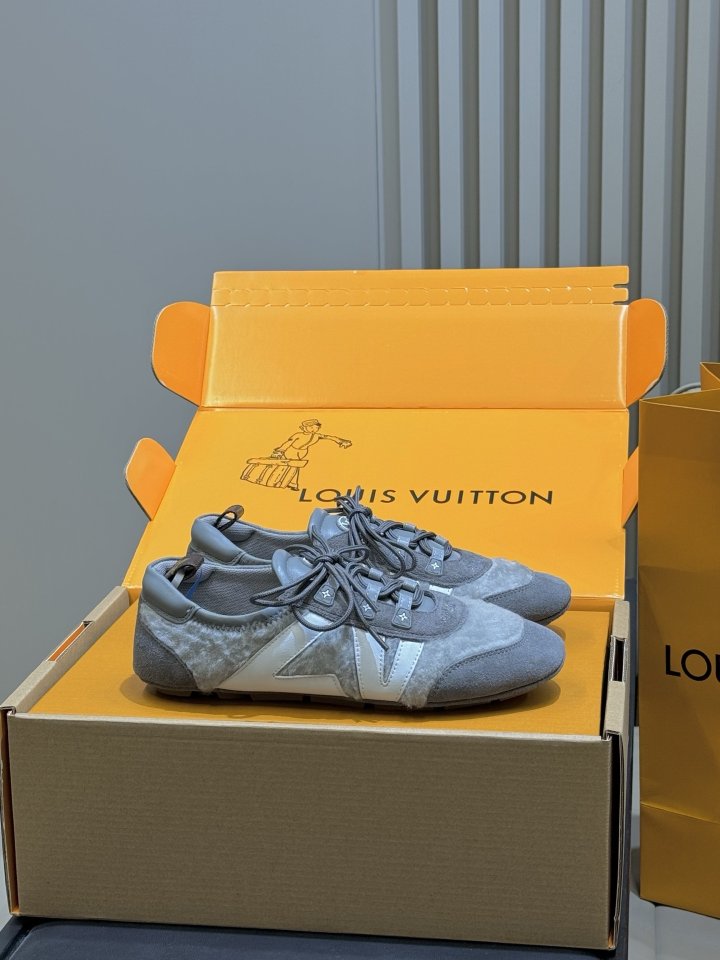 루이비통 여성 장식 플랫 슈즈