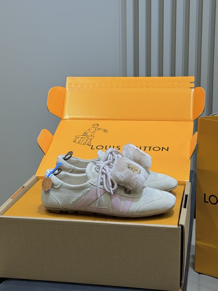 루이비통 여성 장식 플랫 슈즈