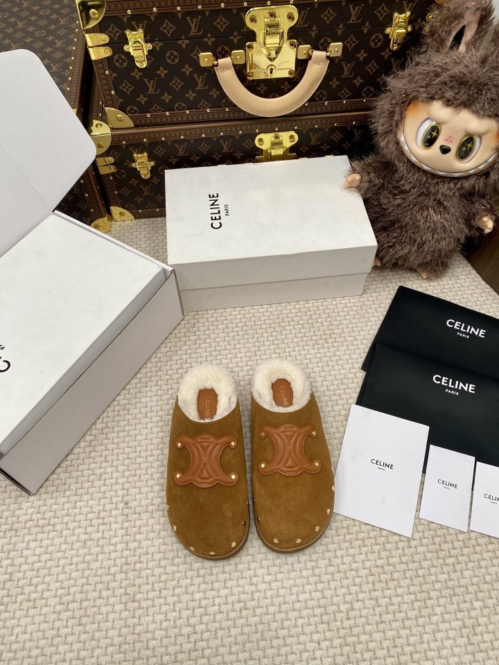 셀린느 여성 퍼 트리옹프 슬리퍼
