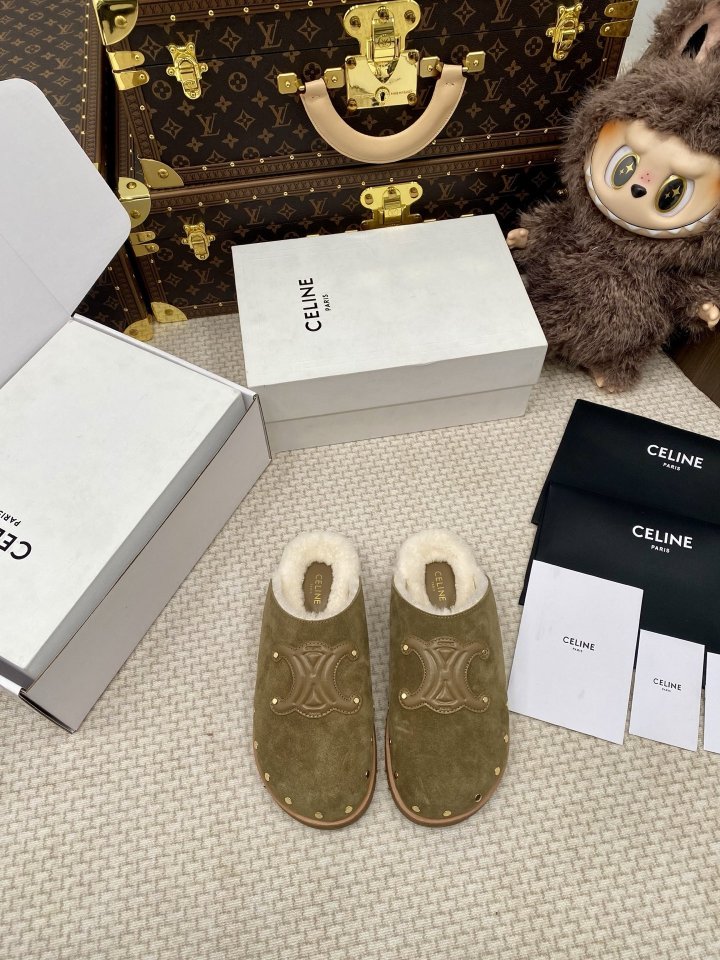 셀린느 여성 퍼 트리옹프 슬리퍼