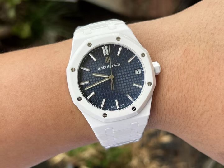 오데마피게 로얄오크 풀세라믹 15500