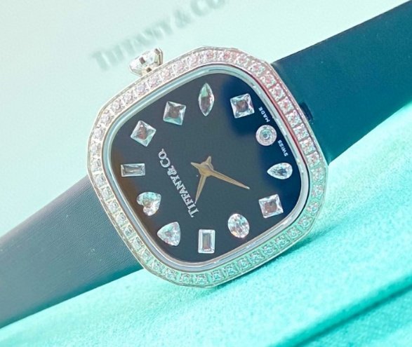 티파니 클래식 28mm 여성시계 / 프리미엄 리빌드 시리즈