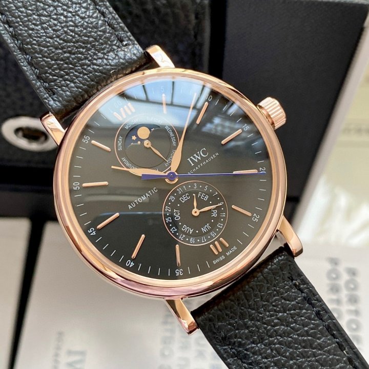 IWC 포르토피노 풀캘린더 워치