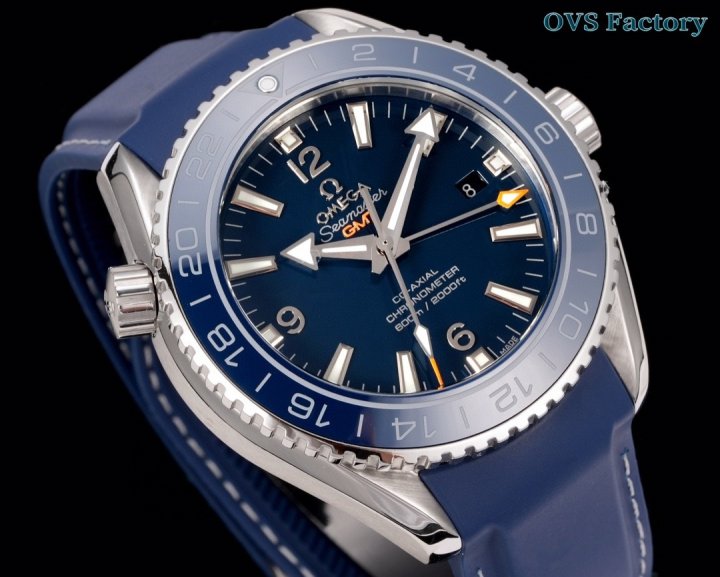오메가 씨마스터 플래닛 오션 600M GMT 45.5mm