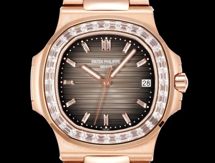 파텍필립 5711 풀다이아 리미티드 에디션