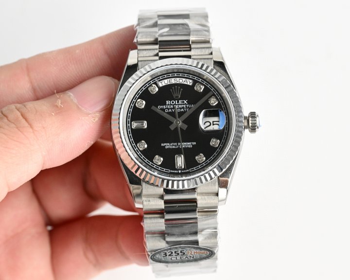 롤렉스 스카이-드웰러 블랙 다이얼 42mm