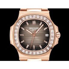 파텍필립 5711 풀다이아 리미티드 에디션