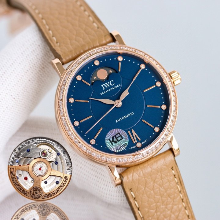IWC 포르투기즈 문페이즈