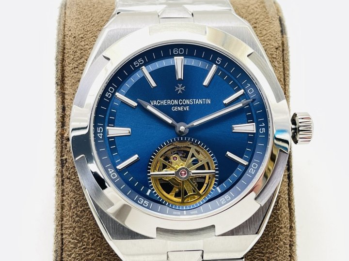 Vacheron Constantin 바쉐론콘스탄틴Overseas 바쉐론 콘스탄틴 오버시즈 뚜르비옹