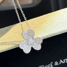 반클리프 여성 클래식 풀파베 클로버 라지 목걸이