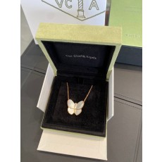 반클리프 여성 클래식 화이트 자개 빅 버터플라이 목걸이